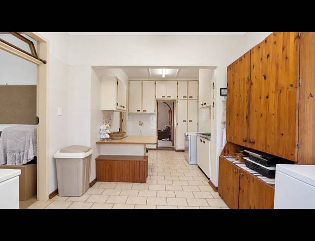 3 BEDROOM HOUSE FOR SALE IN CRESTHOLME